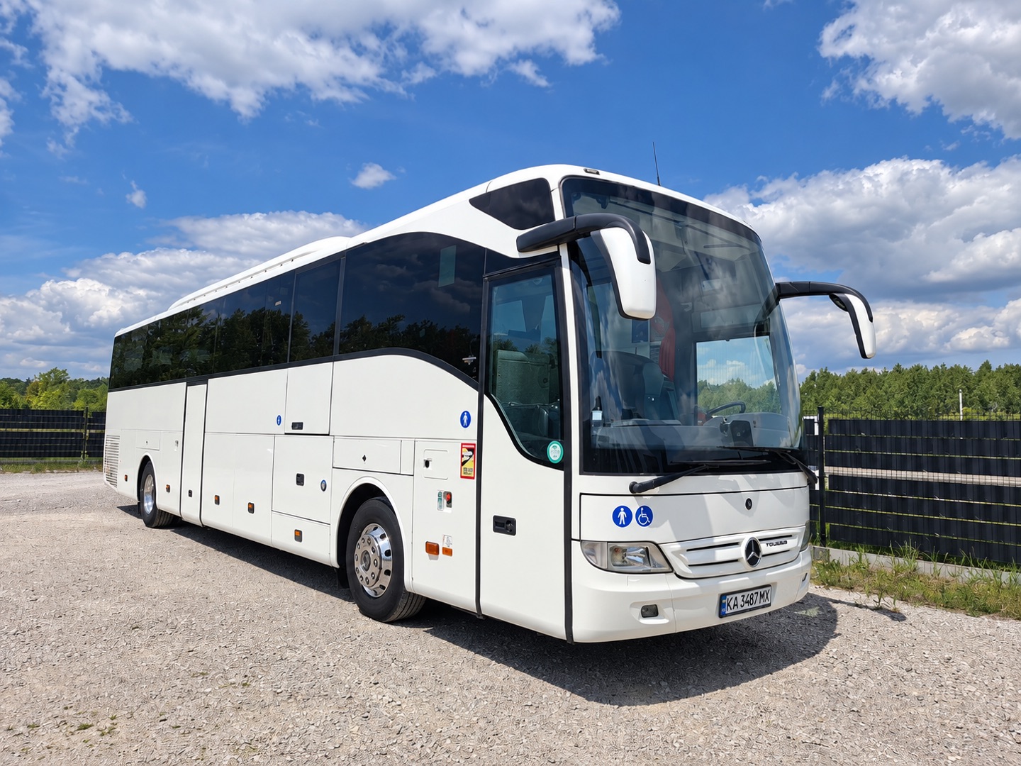 Mercedes-Benz Tourismo, 55 місць — зовнішній вигляд